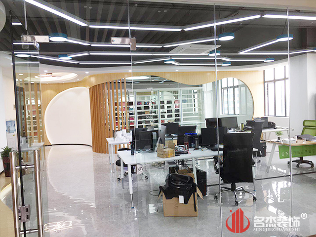 �칫��װ��