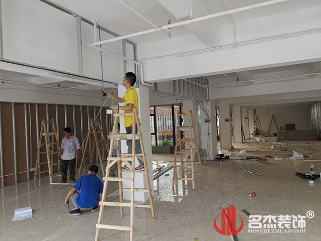 �칫��װ��