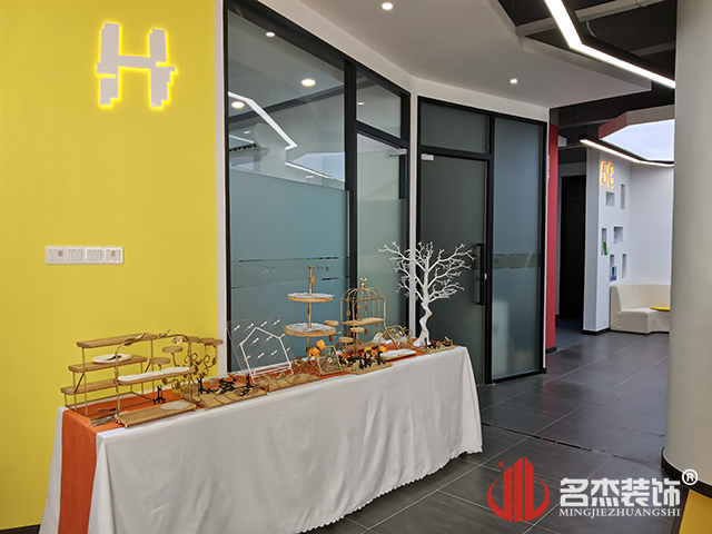 �칫��װ��