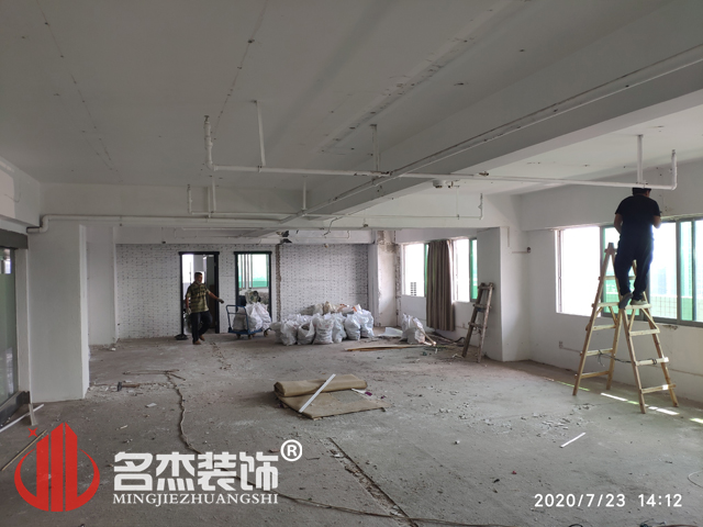 �칫��װ��