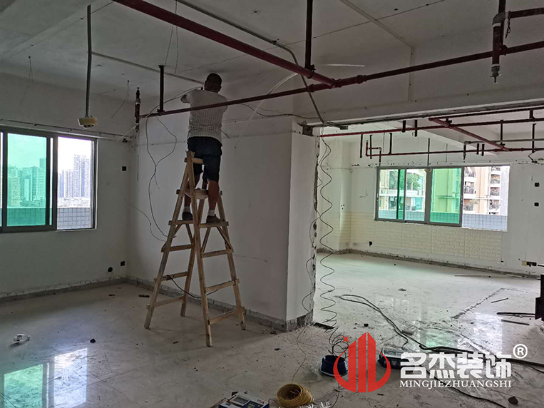 °ì¹«ÊÒ×°ÐÞ