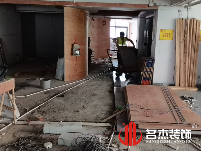 �칫��װ�����