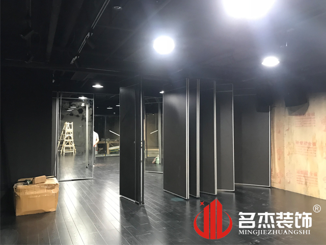 �ۻ���װ�����