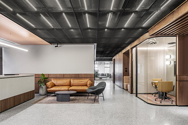 ����װ����ƹ�˾