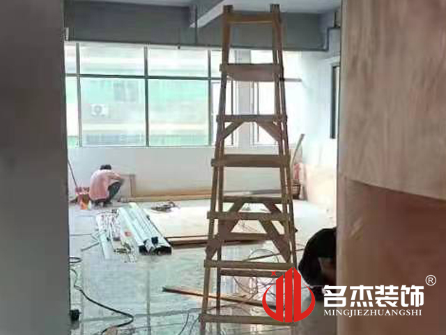 �칫����װ�����