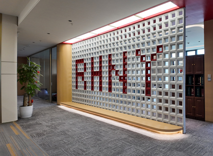 ��ɫ�Ƽ����������������ǻۿռ��С�ڿƼ��°칫��Բ������